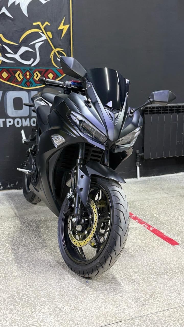 Yamaha R3